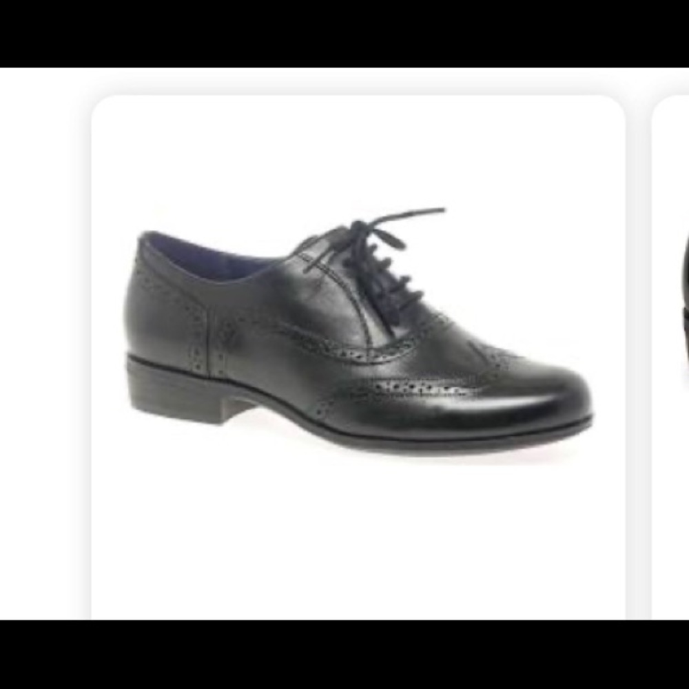 Woman’s Clark’s hambel oak black shoes